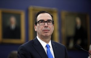 Мнучин: США не стремятся разорить "Русал" и считают диалог с компанией обнадеживающим