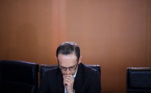 [«европейский экономический суверенитет»] Глава МИД ФРГ заявил, что не видит простых способов защитить немецкие компании, сотрудничающие с Ираном, от санкций после выхода США из соглашения по атому