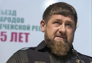 Кадыров назвал ответственными за воспитание парижского террориста власти Франции