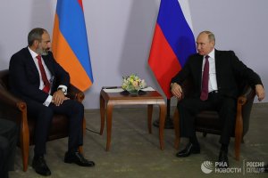Путин встретился с премьер-министром Армении Пашиняном