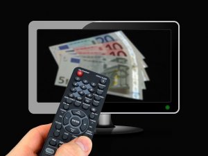 Благосостояние россиян определяет телевизор