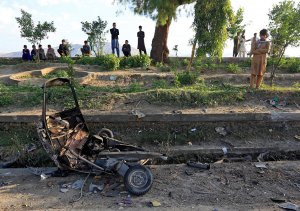 В Афганистане при взрывах на стадионе погибли восемь человек