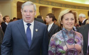 Кумовство 2.0: как жена экс-губернатора Толоконского бюджет края "подъедала"