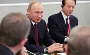 Путин обратился к японцам словами «давайте рассчитываться в рублях»