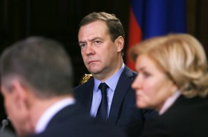 Путин напомнил о необходимости общественного контроля работы правительства