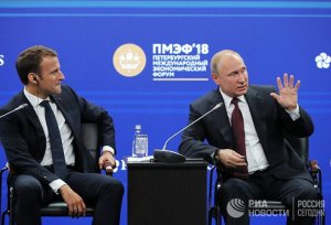 [«время обнимать и время уклоняться от объятий»] Сначала Меркель, потом Макрон: Европа приоткрывает двери для Путина