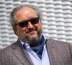 Один из российских миллиардеров уехал с семьей в Лондон