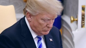 Бывшая учительница Дональда Трампа, Ивонн Мейсон исправила ошибки в письме из Белого дома, которое подписал президент: «Никогда не получала письмо с таким большим количеством глупых ошибок»