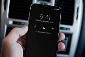 [Пчёлы против мёда] Apple начнет бороться с зависимостью от гаджетов