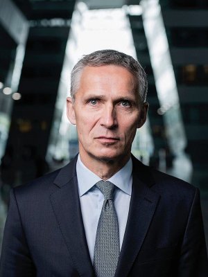 Столтенберг заявил, что НАТО не поможет Израилю в случае нападения Ирана: альянс не может дать полных гарантий безопасности, так как Израиль — не член НАТО, хоть и является партнёром блока