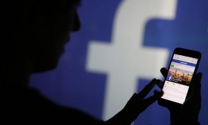 Facebook десять лет передавала личные данные пользователей 60 производителям смартфонов