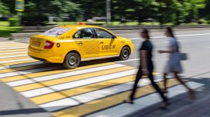 Uber разглядит пассажиров, идущих на автопилоте. Система искусственного интеллекта определит пьяных клиентов еще до посадки в машину
