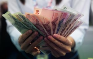 (а бедные погружаются в..) Состояние миллионеров мира впервые превысило $70 трлн