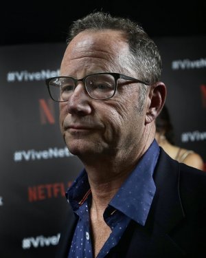Топ-менеджера Netflix уволили за оскорбление чернокожих