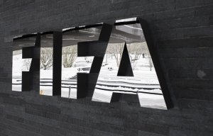 ФИФА раскритиковала статью о возможных антидопинговых нарушениях в России