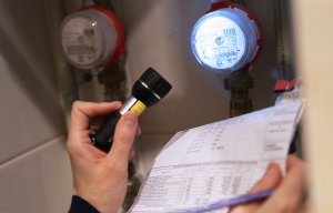 ТАСС в партнерстве с Госдумой РФ представляет подборку важных законов. Детей повезут на новых автобусах, бюджетников переведут на карты "Мир", операторы будут хранить переписку