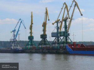 [«Наши пяти и крохи»] «Угольный экспресс Россия» форсирует удар по транзиту, демонстрируя готовность к ускорению перевалки огромных объемов насыпных грузов, которые ранее шли через Прибалтику