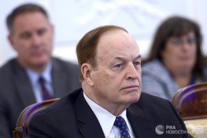 ["Возобновить диалог"] Американский конгрессмен призвал рассматривать Россию как супердержаву