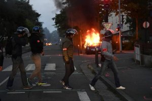 Во французском Нанте начались погромы после гибели мужчины от рук полицейских