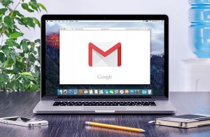 Власти хотят приравнять Gmail и WhatsApp к операторам связи