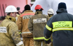 Коллеги начальника тушения пожара в "Зимней вишне" угрожали потерпевшим