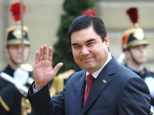 Президент Туркмении стал рэпером
