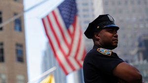 В США задержали россиянку за незарегистрированную деятельность в пользу РФ  (Ей может грозить до пяти лет тюремного заключения, сообщили в Минюсте США)