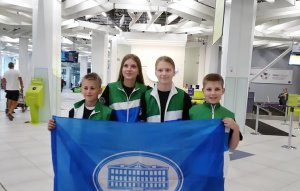 Новосибирские школьники завоевали золото на международной олимпиаде по робототехнике (Соревнования World Adolescent Robotics Competition проходили в китайском городе Гуйян