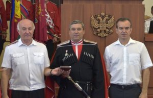 Новости из параллельной вселенной: "Губернатор Кубани попросил повысить зарплату бедствующим казакам-дружинникам"