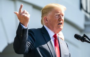 Трамп готов посетить Москву после получения официального приглашения