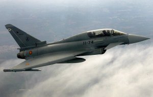 Испанский истребитель по ошибке произвел пуск боевой ракеты в небе над Эстонией (Сообщается, что ракета могла упасть на землю примерно в 40 км к северу от города Тарт)