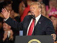 Трамп: "Бизнес-партнеры Ирана не будут бизнес-партнерами США"