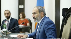 Все, в том числе и наши российские коллеги, должны адаптироваться к этой новой ситуации — Никол Пашинян отвечает Лаврову