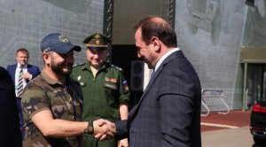 Встреча министра обороны Армении и Михаила Галустяна в Москве