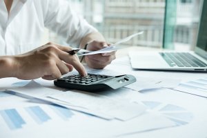 Половина всех индивидуальных предпринимателей, применяющих патентную систему налогообложения, применялась в четырех субъектах РФ (г. Москва, Московская область, Республика Крым и г. Севастополь) - СП