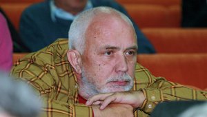 Экс-ведущий "Взгляда" прокомментировал версию о заказчике убийства Листьева