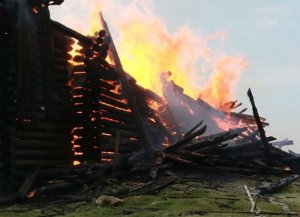 В Республике Карелия установлен несовершеннолетний, подозреваемый в поджоге церкви