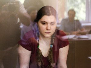 В Москве собираются провести "Марш матерей" в поддержку юных фигуранток дела "Нового величия". Мэрия и адвокат призвали отказаться