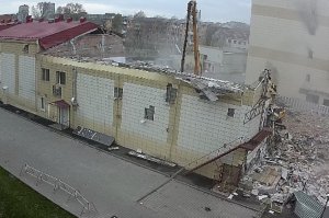 В Кемерове снесли ТРЦ "Зимняя вишня"