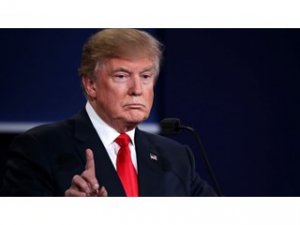 Трамп: Если мне объявят импичмент, рынки обрушатся и все станут бедными