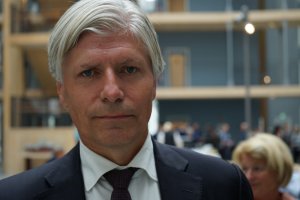 Потеря в Баренцевом море российской крылатой ракеты с ядерным реактором, разумеется, вызывает опасения - министр экологии Норвегии