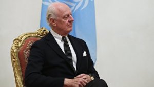 Де Мистура призвал организовать коридор для вывода мирных граждан из Идлиба