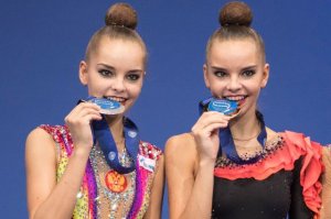Россиянка Дина Аверина на чемпионате мире по художественной гимнастике завоевала сразу два золота