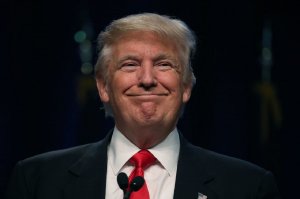 Трамп потребовал от ОПЕК немедленно снизить цены на нефть