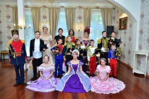 Сотрудники Следственного комитета России по Санкт-Петербургу организовали и провели костюмированный бал для детей-сирот