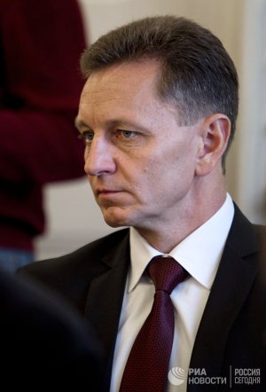 Кандидат от ЛДПР Владимир Сипягин победил на выборах главы Владимирской области с 57,03% голосов, действующий губернатор Светлана Орлова набрала 37,46%, сообщает ЦИК после подсчета 100% протоколов