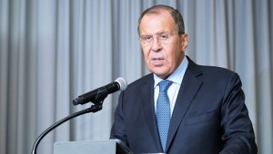 Лавров призвал страны Запада вразумить власти Украины‍
