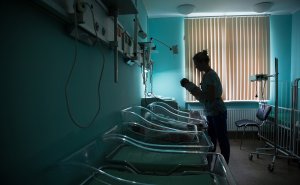 СП выявила рост смертности младенцев в регионах с перинатальными центрами
