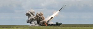 Эксперт: беспилотник встроили в ракету "Смерча" для преодоления ПВО противника