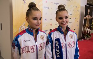 Россиянки выиграли все золото на клубном ЧМ по художественной гимнастике в Японии (На турнире в Японии выступали Дина и Арина Аверины, а также Анастасия Сергеева)
